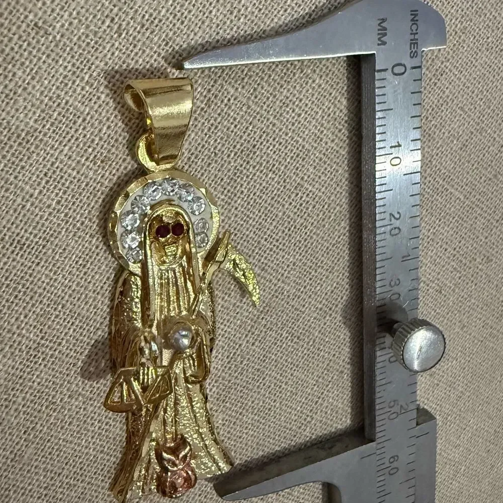 GOLD-PLATED SANTA MUERTE PENDANT (STEEL BASE)